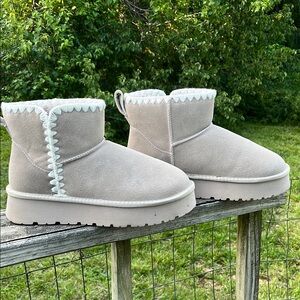 Cozy Tan Ankle Boots